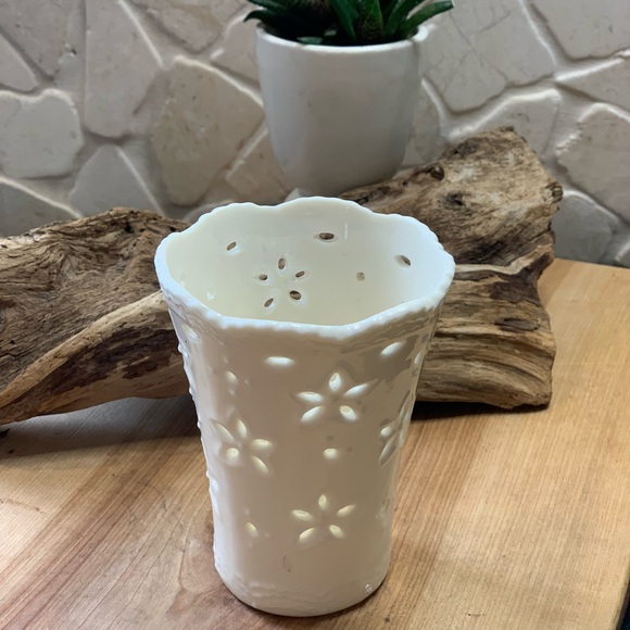 Skye McGhie Other - SKYE MCGHIE | Cream Lace Pattern | Votive Candle Holder